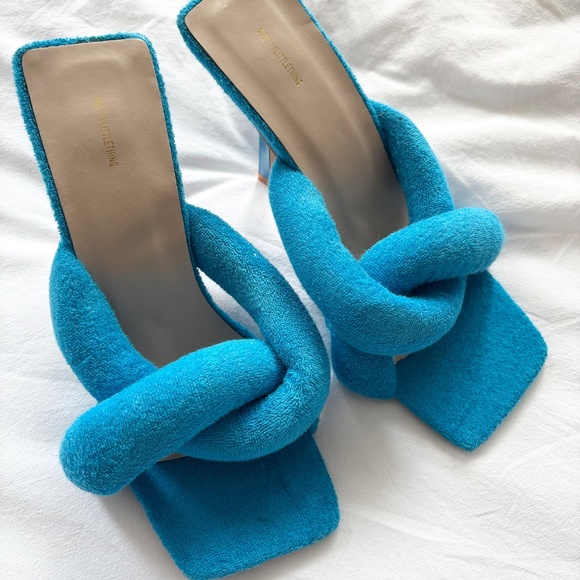 Pretty little thing knotted heeled sandals - Picture 2 of 5